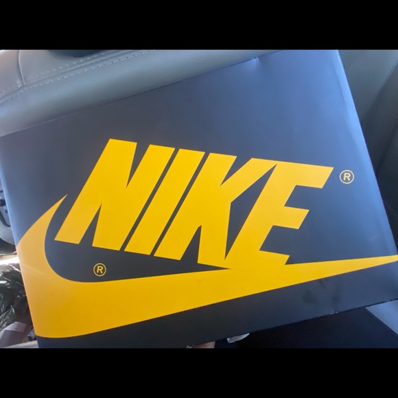 Jordan 1 high pollen - Picture 4 of 8